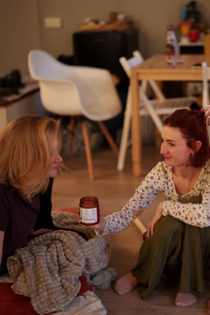 lou-sonsino-photographe-justine-la-joyeuse-marguerite-doula-a-lille_005